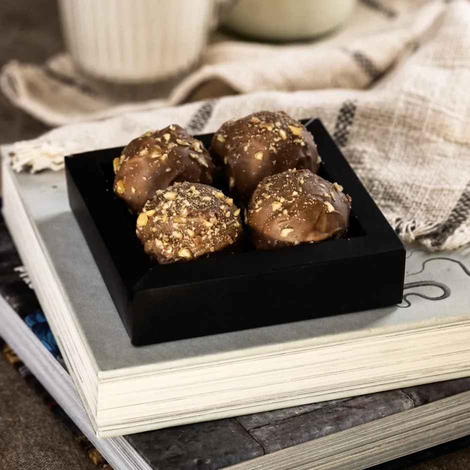 Discount Chocoladebom Chocolademelkbal Karamel Zeezout Chocolademelkbom (choco Bombs)