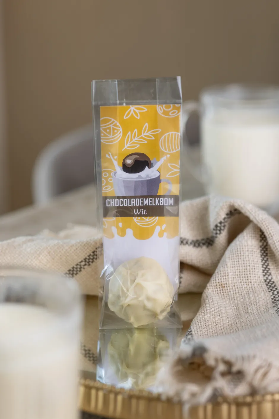 Online Chocoladebom met paasverpakking - wit Chocolademelkbom (choco Bombs)